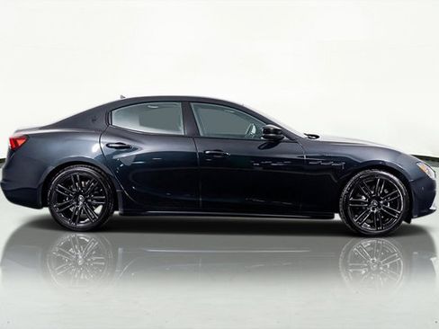 Used 2022 Maserati Ghibli Modena image 5