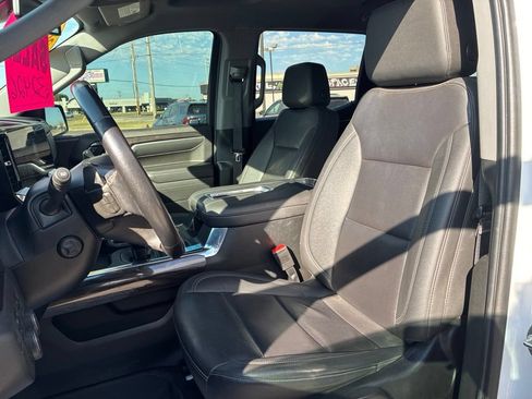 Used 2022 Chevrolet Silverado 1500 LTZ AWD/4WD image 45