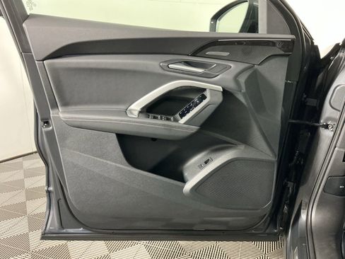 Used 2025 Audi Q5 Premium Plus w/ Premium Plus image 18