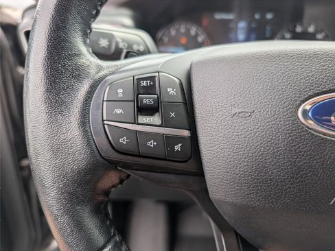 Used 2020 Ford Explorer XLT w/ Equipment Group 202A image 23