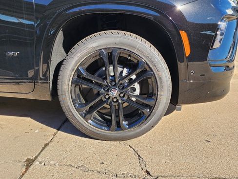 New 2026 Buick Enclave Sport Touring w/ Super Cruise Package image 56