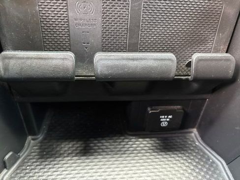 Used 2022 RAM 3500 Limited image 39