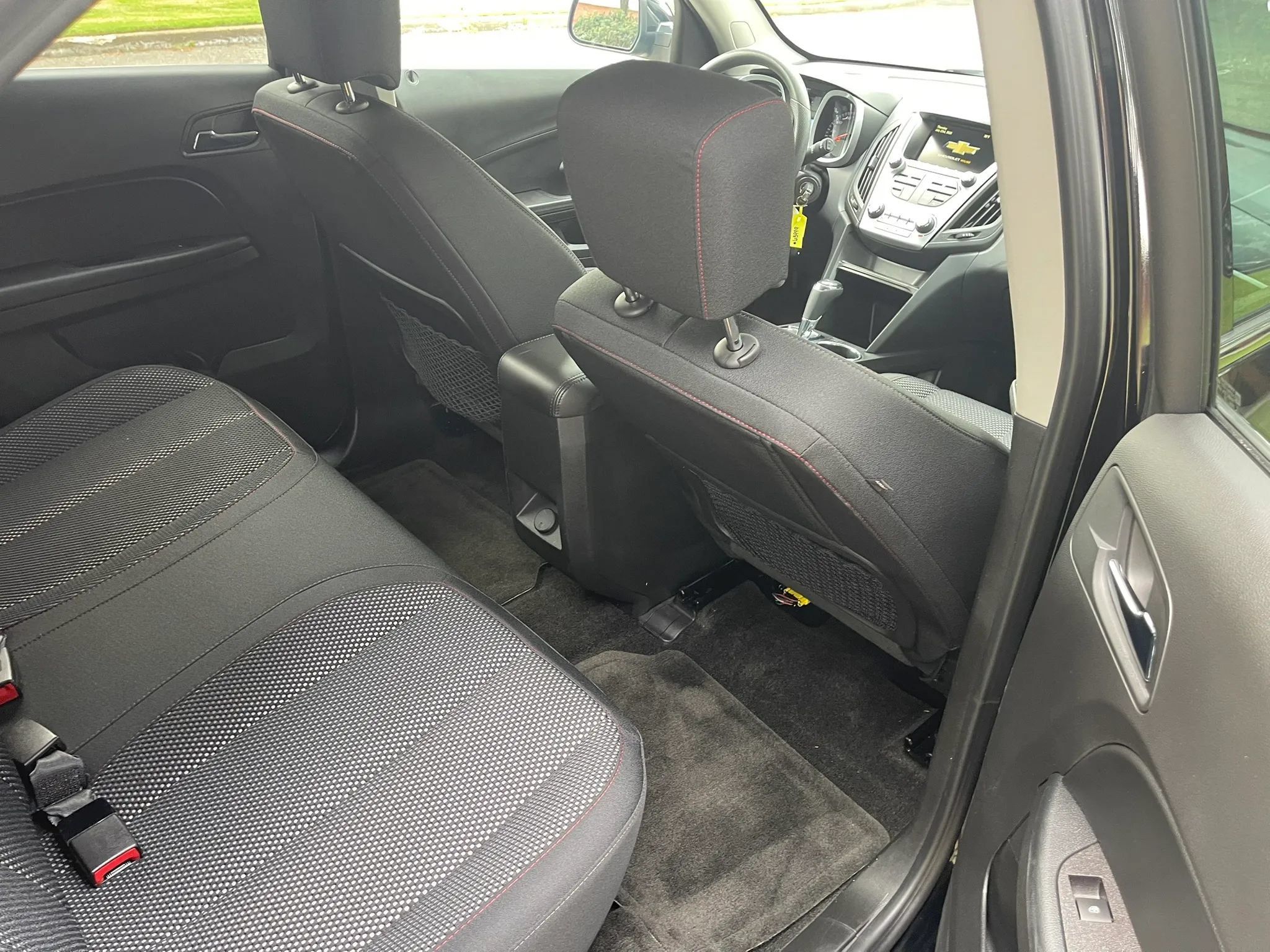 Used 2017 Chevrolet Equinox LT FWD image 13