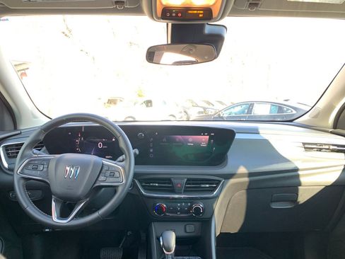 Used 2025 Buick Encore GX Preferred image 31