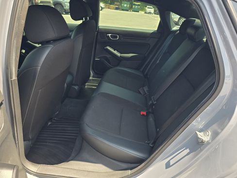 Used 2024 Honda Civic Sport image 11