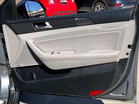 Used 2018 Hyundai Sonata Limited w/ Ultimate Package 02 image 22