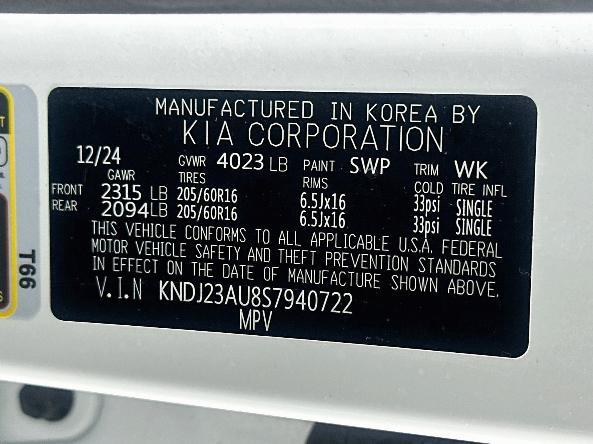 Used 2025 Kia Soul LX w/ LX Technology Package FWD image 12