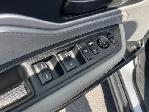 Used 2021 Honda Odyssey EX-L image 7