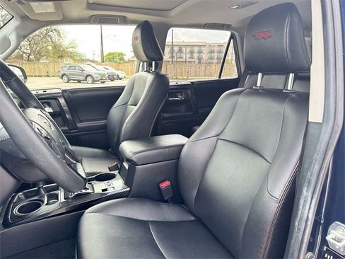 Used 2022 Toyota 4Runner TRD Off-Road Premium image 17