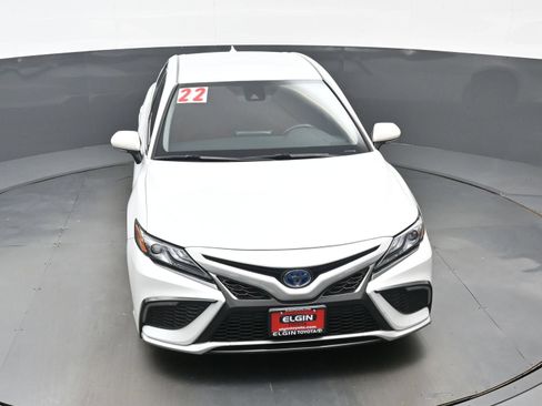 Used 2022 Toyota Camry XSE w/ Cold Weather Package FWD image 37