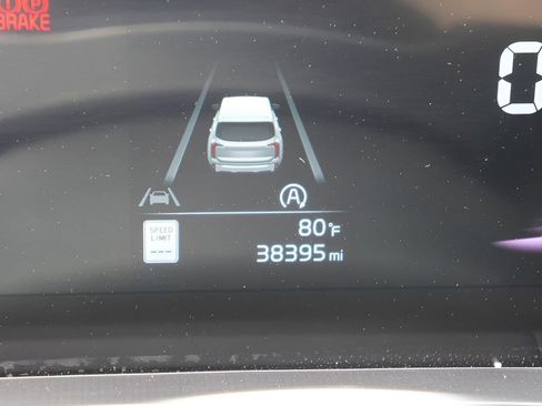 Used 2025 Kia Telluride S image 20