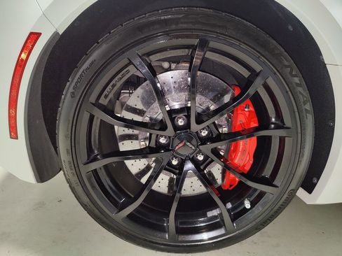 Used 2017 Chevrolet Corvette Grand Sport image 24