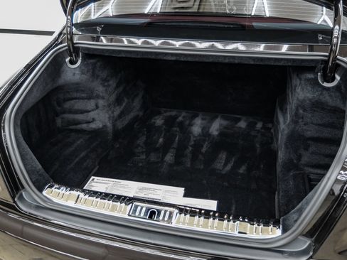 Used 2014 Rolls-Royce Ghost image 77