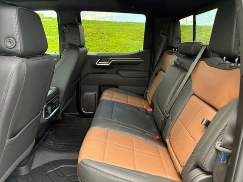 New 2026 Chevrolet Silverado 1500 High Country AWD/4WD image 17
