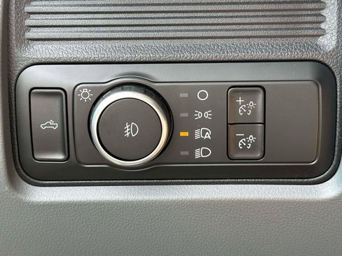 New 2026 Ford F250 4x4 Crew Cab Super Duty image 15