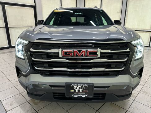 Used 2025 GMC Terrain Elevation w/ Elevation Premium Package AWD/4WD image 14