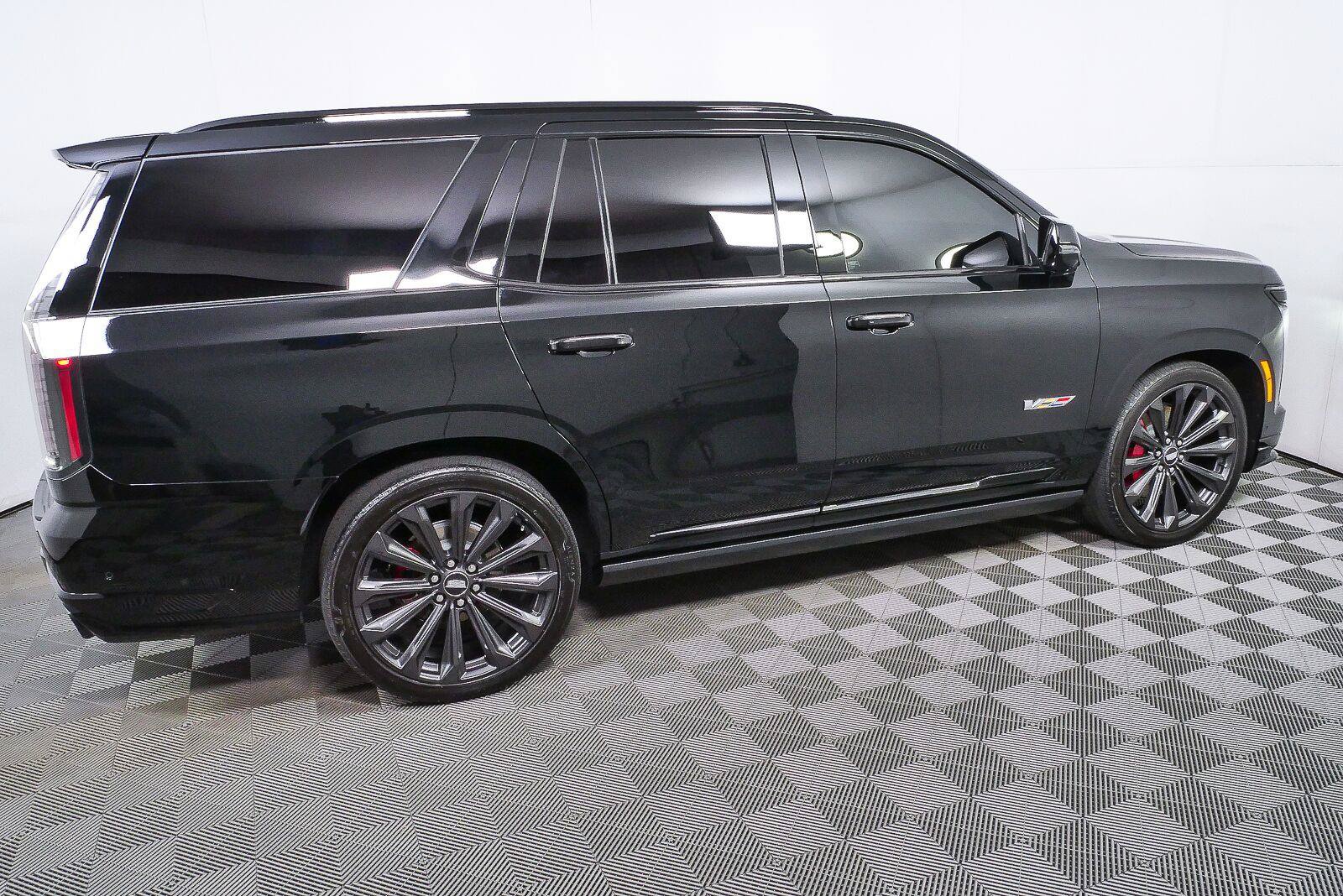 Used 2025 Cadillac Escalade V w/ LPO, Floor Liner Package AWD/4WD image 2
