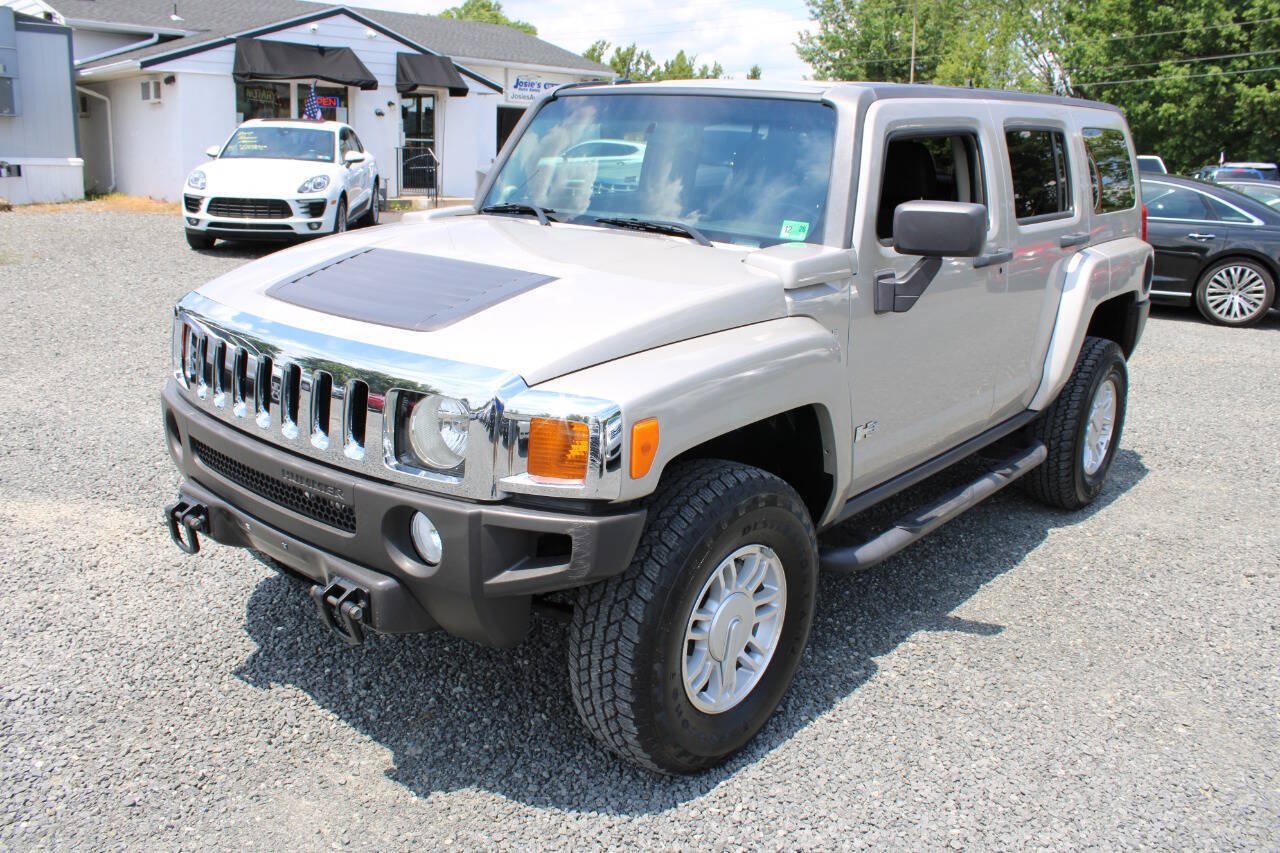 Used 2007 HUMMER H3 AWD/4WD image 2