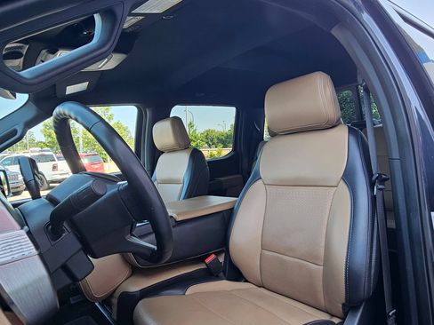 Used 2022 Ford F150 Lariat AWD/4WD image 22