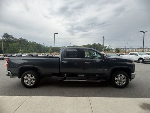 Used 2020 Chevrolet Silverado 3500 LTZ w/ LTZ Plus Package AWD/4WD image 7
