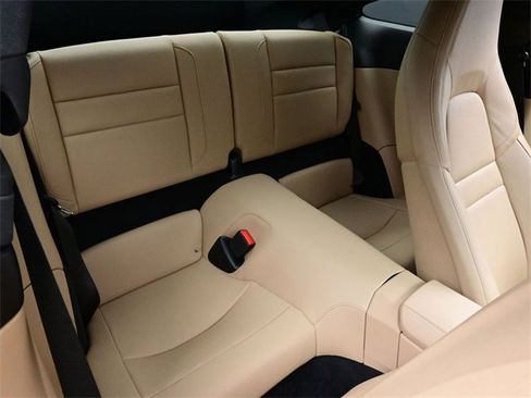 Used 2021 Porsche 911 Carrera image 15