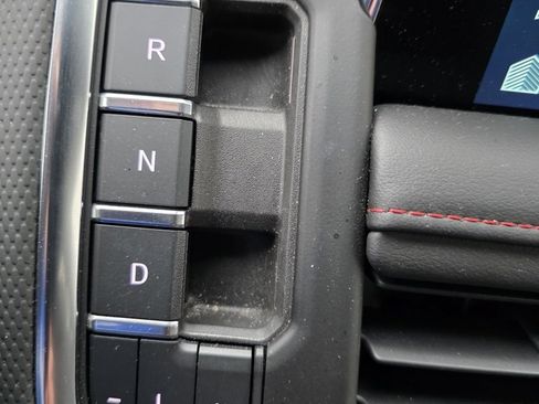 Used 2022 Chevrolet Tahoe RST image 18