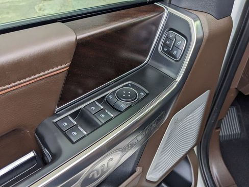 Used 2024 Ford F150 King Ranch w/ FX4 Off-Road Package image 20