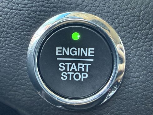 Used 2019 Ford Edge SEL w/ Equipment Group 201A image 20