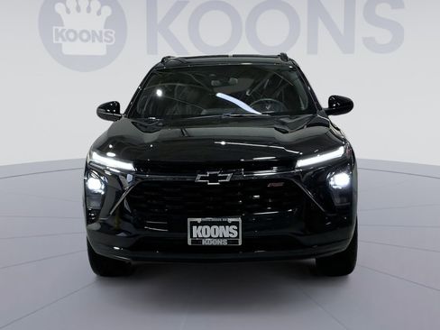 Used 2025 Chevrolet Trax RS w/ Sunroof Package image 19