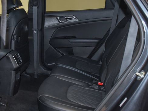 Used 2023 Kia Sportage X-Line w/ X-Line Premium Package AWD/4WD image 12