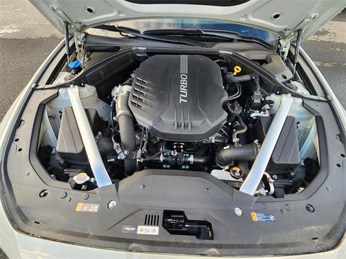 Used 2025 Genesis G70 3.3T Advanced image 25