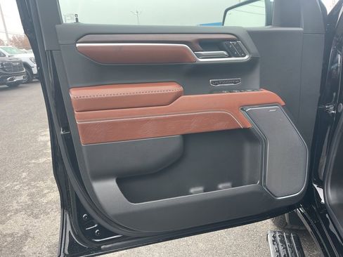 New 2026 GMC Sierra 1500 Denali Ultimate image 9