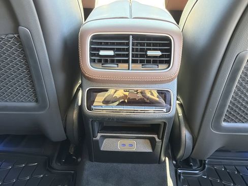 New 2026 Mercedes-Benz GLE 53 AMG 4MATIC Coupe image 24