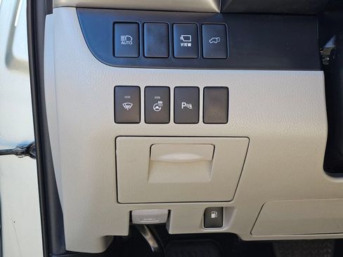 Used 2019 Toyota Highlander Limited Platinum AWD/4WD image 38