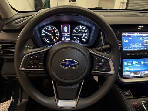 Used 2025 Subaru Legacy AWD/4WD image 10