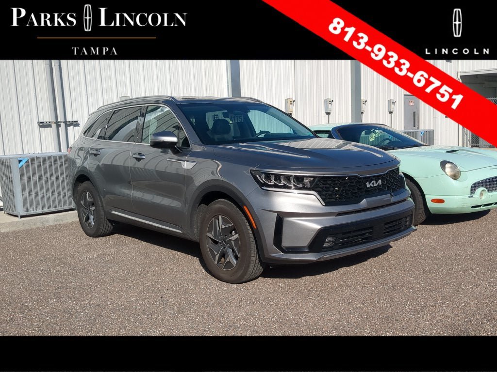 Used 2023 Kia Sorento EX FWD image 5