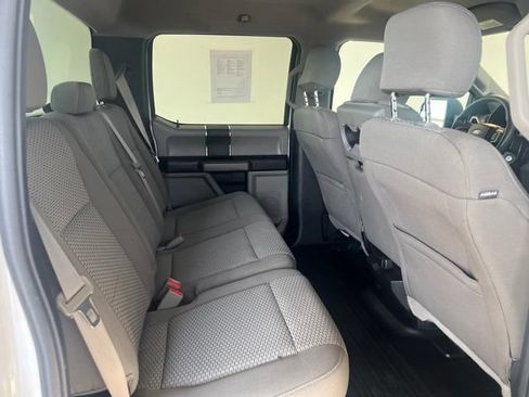 Used 2017 Ford F150 XLT AWD/4WD image 26