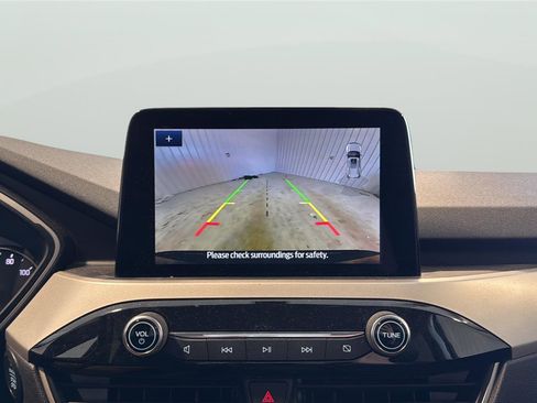 Used 2022 Ford Escape SEL image 18