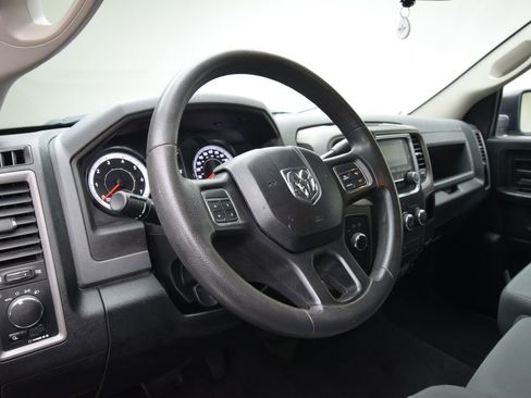 Used 2018 RAM 1500 ST w/ SXT Appearance Group image 13