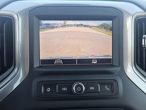 Used 2025 GMC Sierra 1500 Pro w/ Pro Value Package AWD/4WD image 17