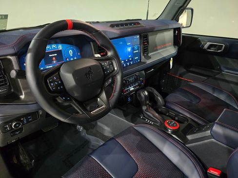 New 2025 Ford Bronco Raptor image 17