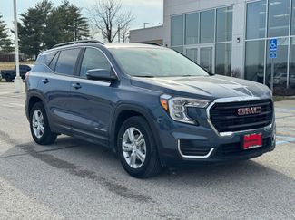 Used 2024 GMC Terrain SLE w/ Driver Convenience Package video 2