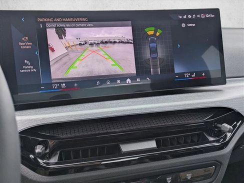 New 2026 BMW 330i Sedan w/ M Sport Package image 13