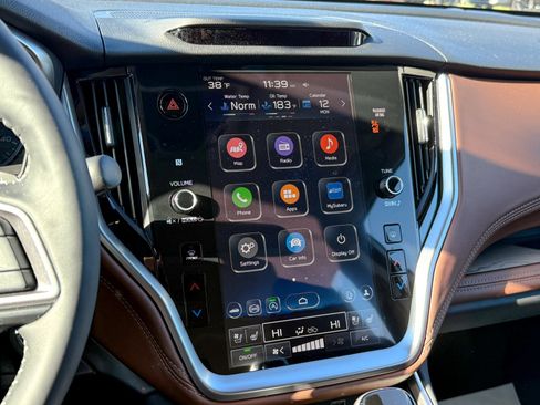 Used 2025 Subaru Legacy Touring XT image 18