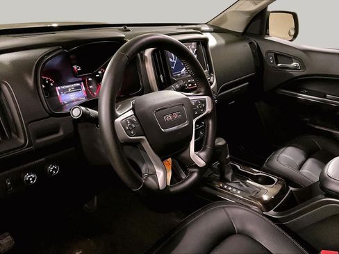 Used 2016 GMC Canyon SLT w/ Driver Alert Package AWD/4WD image 16