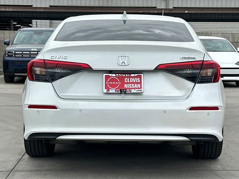 Used 2024 Honda Civic Touring image 8