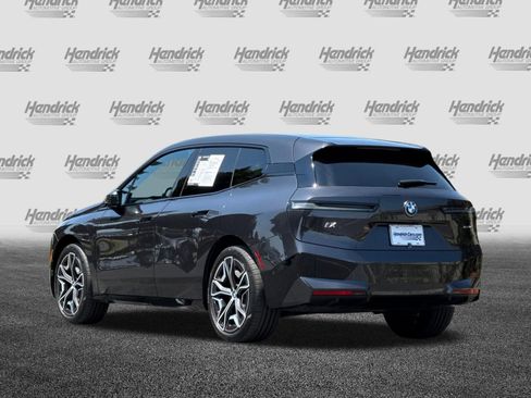 Used 2024 BMW iX xDrive50 w/ Premium Package AWD/4WD image 7