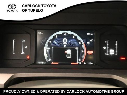 Used 2025 Toyota Tacoma SR image 15