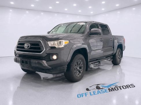 Used 2021 Toyota Tacoma SR5 w/ Blackout Package (TMS) AWD/4WD image 1