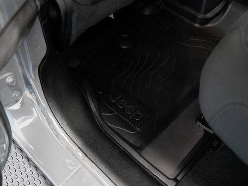 Used 2020 Jeep Wrangler Unlimited Sport S image 18